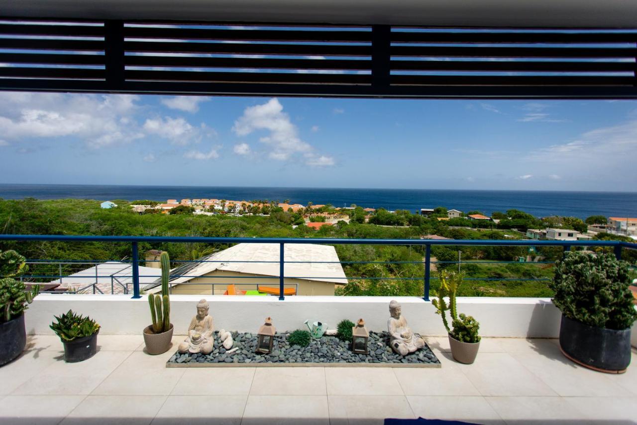 Westpunt Beach Apartments Виллемстад Экстерьер фото